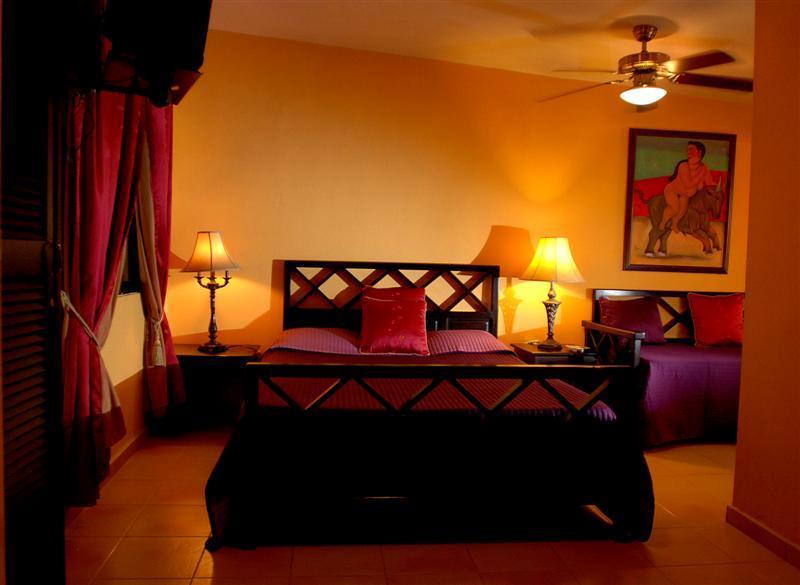 Casa Naemie Hotell Santo Domingo Exteriör bild