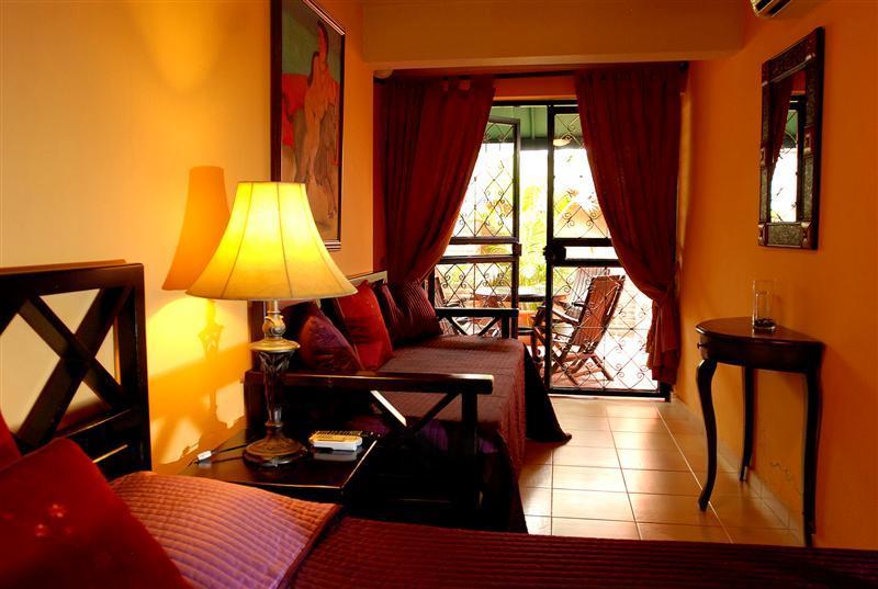 Casa Naemie Hotell Santo Domingo Exteriör bild