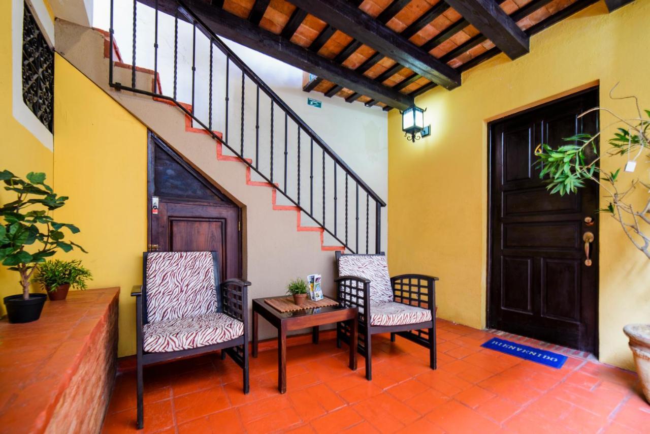 Casa Naemie Hotell Santo Domingo Exteriör bild