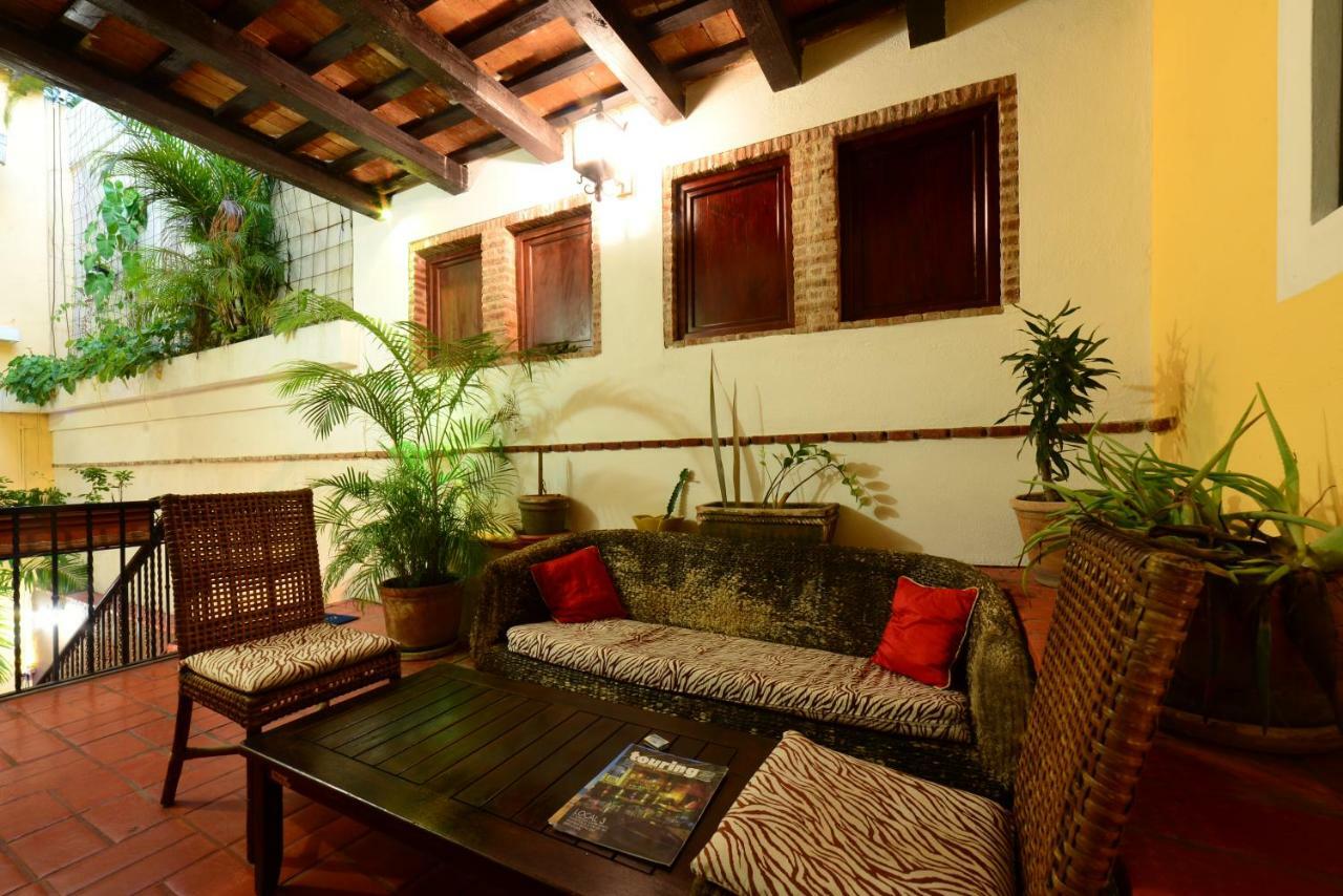 Casa Naemie Hotell Santo Domingo Exteriör bild